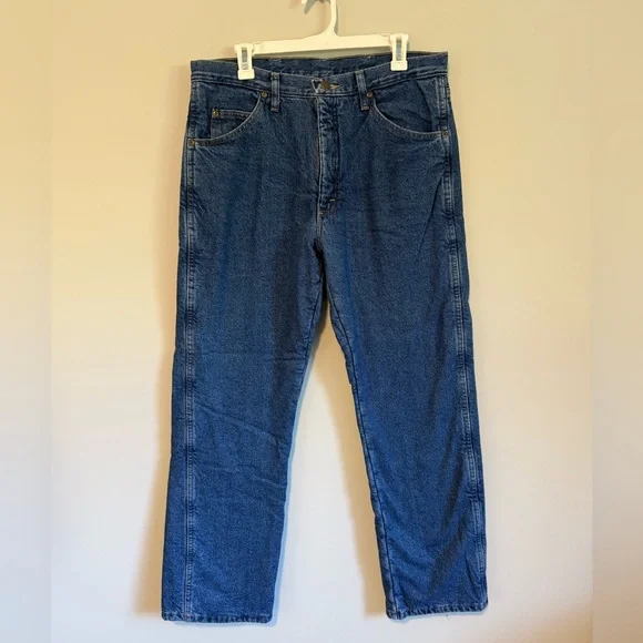 Wrangler Rugged Wear Thermal Lined Jean - Picture 2 of 9